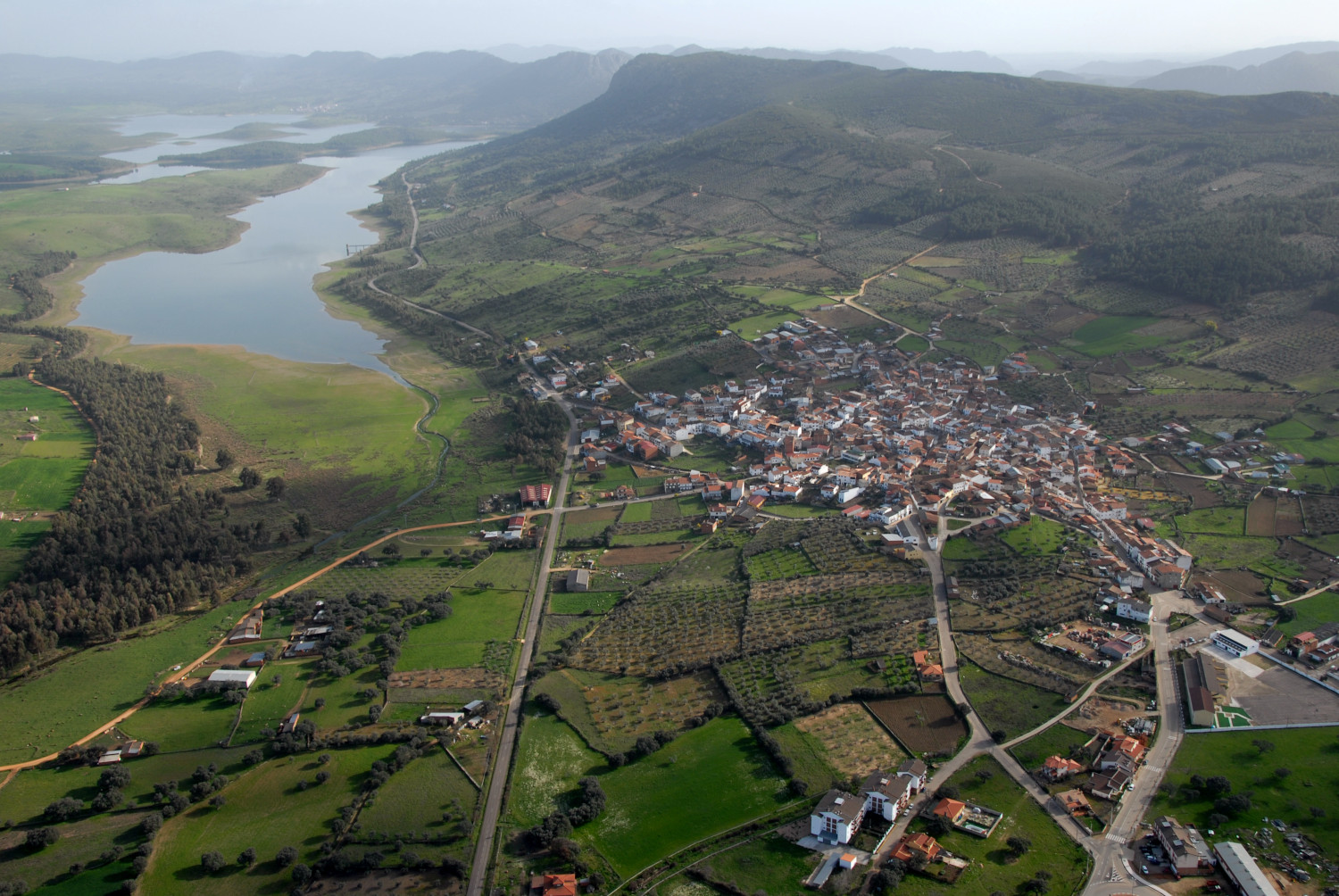 Ayuntamiento de Valdecaballeros